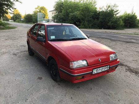 Renault 19 1989  випуску Рівне з двигуном 1.7 л бензин хэтчбек механіка за 1700 долл. 
