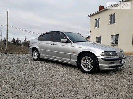 BMW 320 1999  випуску Тернопіль з двигуном 2 л дизель седан механіка за 5650 долл. 