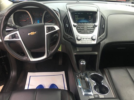 Chevrolet Equinox 2016  випуску Дніпро з двигуном 2.4 л бензин позашляховик автомат за 13900 долл. 
