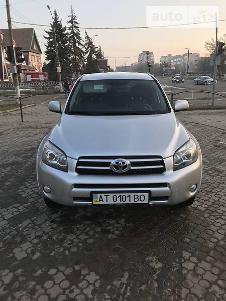 Toyota RAV 4 2007  випуску Івано-Франківськ з двигуном 0 л дизель позашляховик механіка за 11300 долл. 