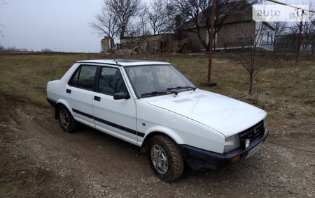 Seat Malaga 1985  випуску Донецьк з двигуном 1.2 л бензин седан механіка за 1200 долл. 