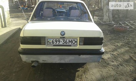 BMW 318 1984  випуску Рівне з двигуном 0 л бензин седан механіка за 1400 долл. 