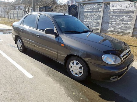 Daewoo Lanos 2012  випуску Чернігів з двигуном 0 л газ седан механіка за 4400 долл. 