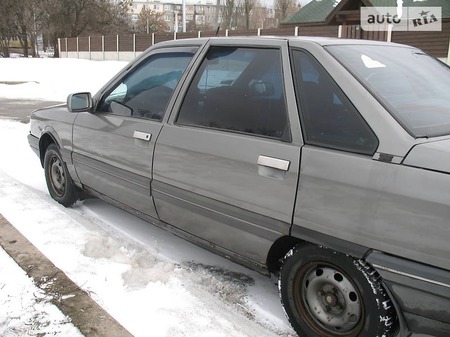 Renault 21 1986  випуску Харків з двигуном 0 л газ седан механіка за 1500 долл. 