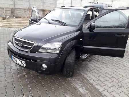 KIA Sorento 2005  випуску Чернівці з двигуном 2.5 л дизель позашляховик механіка за 7900 євро 