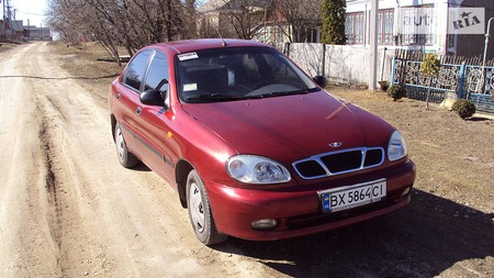 Daewoo Sens 2004  випуску Хмельницький з двигуном 1.3 л газ седан механіка за 2850 долл. 