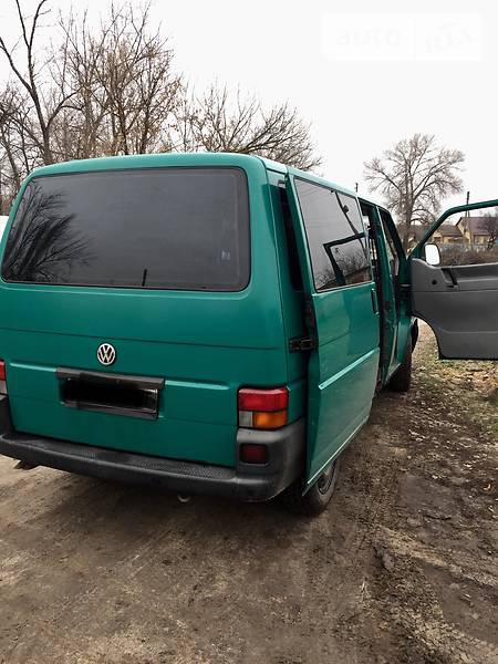 Volkswagen Transporter 2000  випуску Луганськ з двигуном 1.9 л дизель  механіка за 7000 долл. 