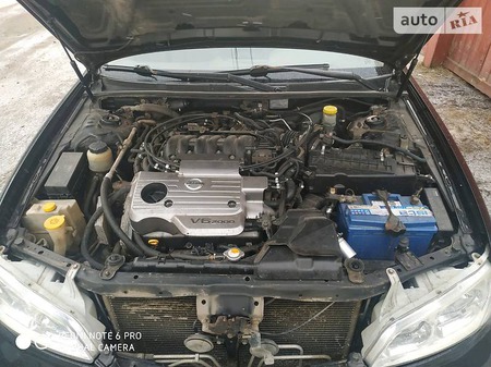 Nissan Cefiro 2003  випуску Харків з двигуном 2 л газ седан автомат за 5400 долл. 