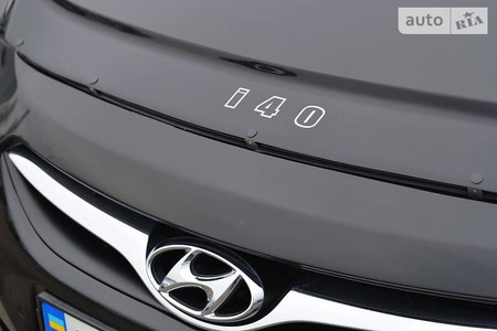 Hyundai i40 2014  випуску Київ з двигуном 1.7 л дизель універсал автомат за 13900 долл. 