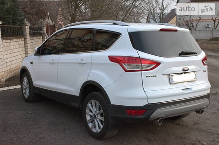 Ford Kuga 2015  випуску Дніпро з двигуном 2 л дизель позашляховик автомат за 20999 долл. 