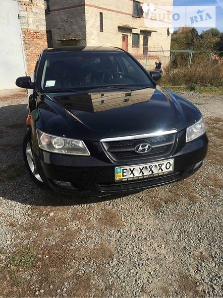 Hyundai Sonata 2007  випуску Хмельницький з двигуном 2.4 л газ седан механіка за 8000 долл. 