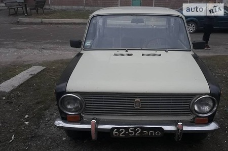 Lada 2101 1974  випуску Дніпро з двигуном 1.2 л бензин седан механіка за 700 долл. 