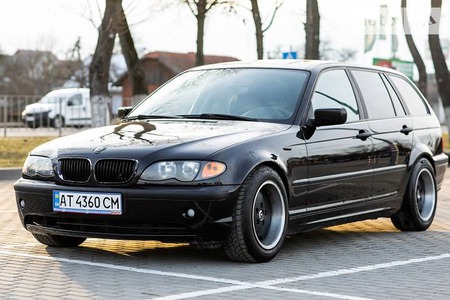 BMW 318 2002  випуску Івано-Франківськ з двигуном 2 л дизель універсал механіка за 6300 долл. 