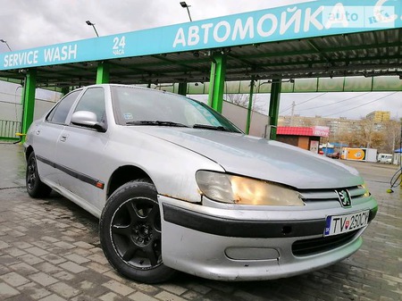 Peugeot 406 1999  випуску Дніпро з двигуном 1.6 л газ седан механіка за 850 долл. 
