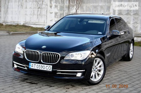 BMW 740 2015  випуску Івано-Франківськ з двигуном 3 л бензин седан автомат за 35950 долл. 