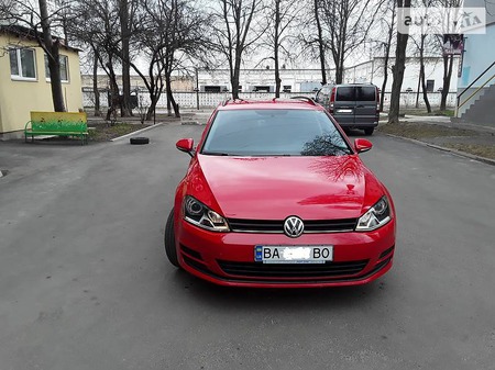 Volkswagen Golf SportWagen 2015  випуску Кропивницький з двигуном 2 л дизель універсал автомат за 18000 долл. 
