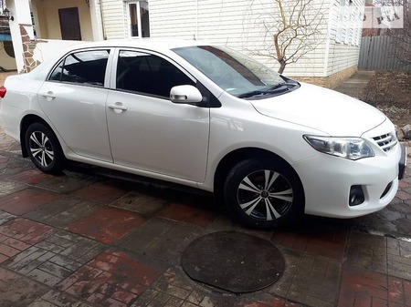 Toyota Corolla 2010  випуску Харків з двигуном 1.3 л газ седан механіка за 9650 долл. 