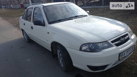 Daewoo Nexia 2012  випуску Хмельницький з двигуном 1.6 л газ седан механіка за 3900 долл. 