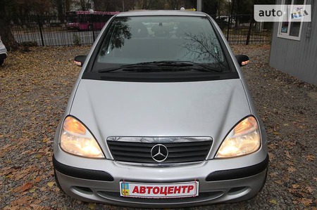 Mercedes-Benz A 140 2004  випуску Одеса з двигуном 1.4 л бензин хэтчбек механіка за 5100 долл. 