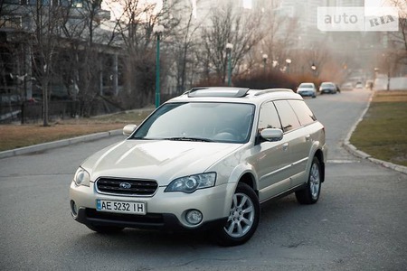 Subaru Legacy Outback 2005  випуску Дніпро з двигуном 3 л бензин універсал автомат за 7200 долл. 