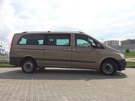 Mercedes-Benz Vito 2011  випуску Львів з двигуном 2.2 л дизель мінівен автомат за 18200 долл. 