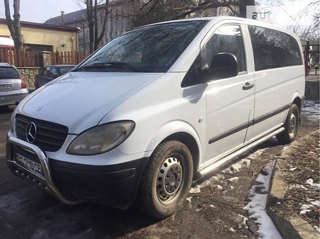 Mercedes-Benz Vito 2006  випуску Львів з двигуном 2.1 л дизель мінівен механіка за 7000 долл. 