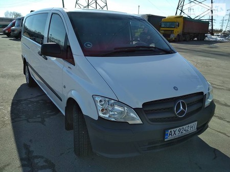 Mercedes-Benz Vito 2014  випуску Харків з двигуном 2.2 л дизель мінівен механіка за 16300 долл. 