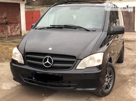 Mercedes-Benz Vito 2011  випуску Львів з двигуном 2.2 л дизель мінівен автомат за 20300 долл. 