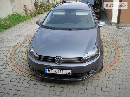 Volkswagen Golf Variant 2011  випуску Івано-Франківськ з двигуном 1.6 л дизель універсал автомат за 8900 долл. 