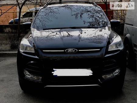 Ford Kuga 2014  випуску Київ з двигуном 1.6 л бензин позашляховик автомат за 14500 долл. 