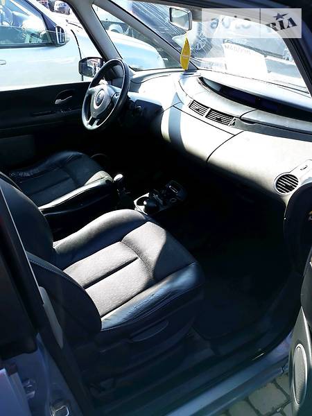 Renault Espace 2005  випуску Чернівці з двигуном 1.9 л дизель мінівен механіка за 6800 долл. 