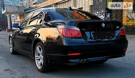 BMW 525 2005  випуску Дніпро з двигуном 2.5 л дизель седан автомат за 10300 долл. 