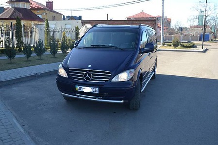 Mercedes-Benz Vito 2010  випуску Львів з двигуном 2.2 л дизель  автомат за 14500 долл. 