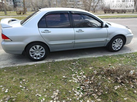 Mitsubishi Lancer 2006  випуску Дніпро з двигуном 0 л газ седан  за 6600 долл. 