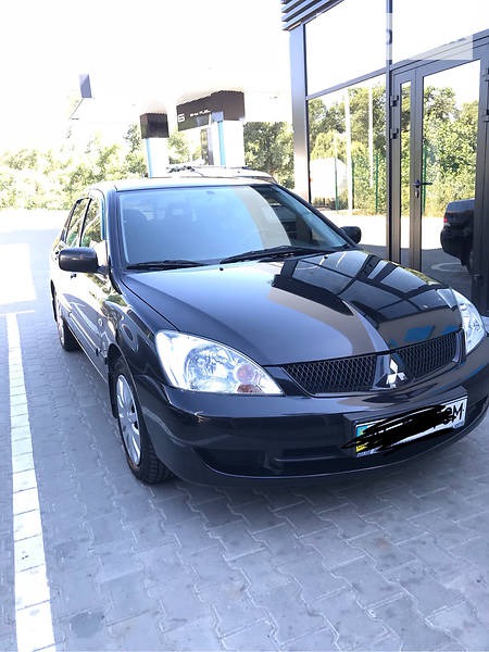 Mitsubishi Lancer 2007  випуску Дніпро з двигуном 1.6 л газ седан автомат за 7000 долл. 