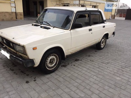Lada 2105 1989  випуску Кропивницький з двигуном 1.3 л бензин седан механіка за 1000 долл. 