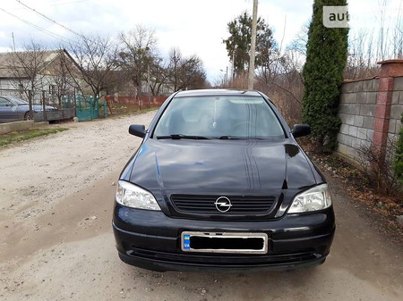 Opel Astra 2007  випуску Рівне з двигуном 1.4 л газ седан механіка за 5400 долл. 