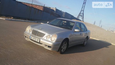 Mercedes-Benz A 210 2001  випуску Дніпро з двигуном 2 л газ седан автомат за 5950 долл. 