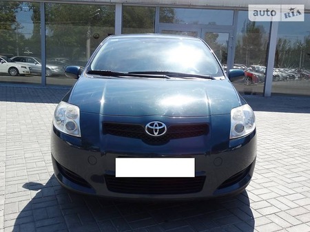 Toyota Auris 2008  випуску Дніпро з двигуном 1.6 л газ хэтчбек автомат за 8450 долл. 