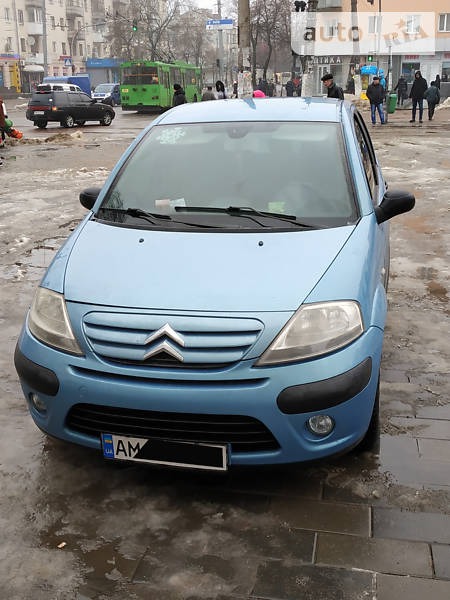 Citroen C3 2003  випуску Житомир з двигуном 1.4 л бензин хэтчбек автомат за 5500 долл. 