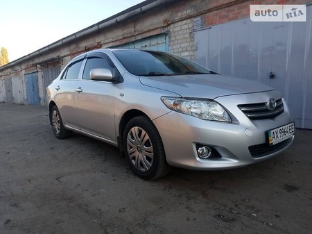 Toyota Corolla 2008  випуску Харків з двигуном 1.6 л газ седан механіка за 7600 долл. 