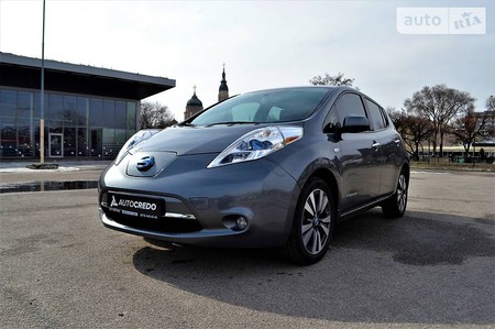 Nissan Leaf 2014  випуску Харків з двигуном 0 л електро хэтчбек автомат за 12999 долл. 