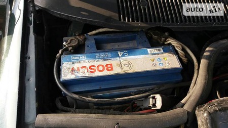 Ford Escort 1993  випуску Дніпро з двигуном 1.8 л дизель хэтчбек механіка за 2450 долл. 