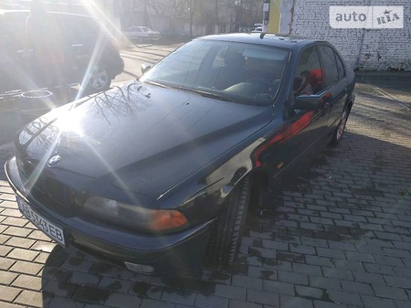 BMW 523 1997  випуску Вінниця з двигуном 2.5 л бензин седан механіка за 4400 долл. 