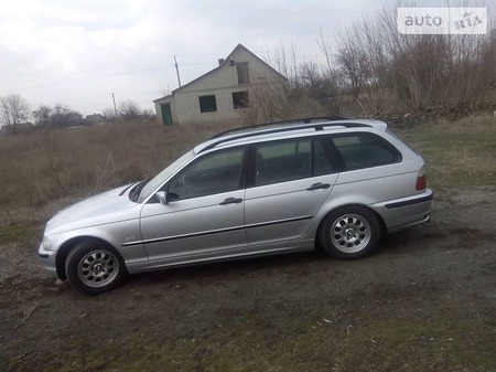 BMW 318 2000  випуску Дніпро з двигуном 1.9 л бензин універсал механіка за 5390 долл. 