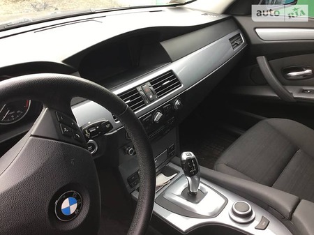 BMW 520 2008  випуску Луганськ з двигуном 2 л дизель седан автомат за 13000 долл. 