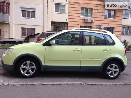 Volkswagen CrossPolo 2008  випуску Харків з двигуном 1.4 л бензин хэтчбек автомат за 8200 долл. 