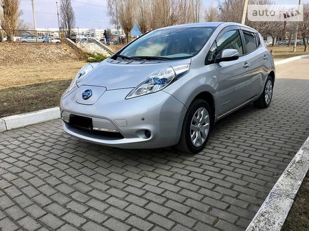 Nissan Leaf 2014  випуску Харків з двигуном 0 л електро хэтчбек автомат за 14500 долл. 