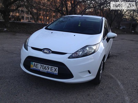 Ford Fiesta 2012  випуску Дніпро з двигуном 1.3 л газ хэтчбек механіка за 8300 долл. 