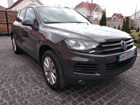 Volkswagen Touareg 2012  випуску Київ з двигуном 3 л дизель позашляховик автомат за 26900 долл. 